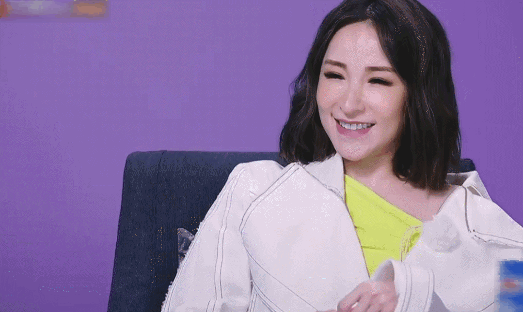 缺失父爱的女星萧亚轩45岁,出道换16任男友,一年半要动4次手术