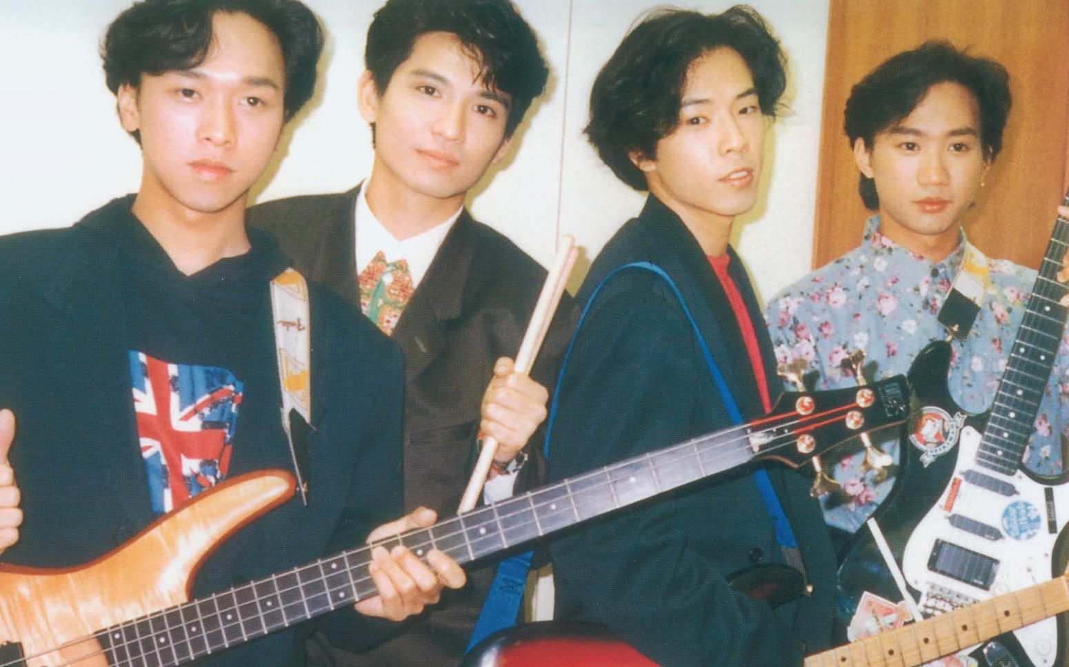 beyond-《逝去日子》1989年现场 采访高清完整版