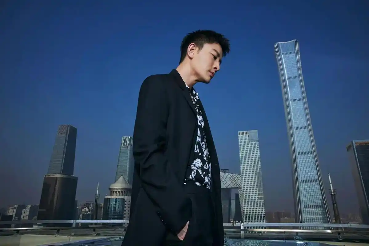 贾乃亮 ▏时尚先生gentlegala 今天这组真的太帅了 - 抖音