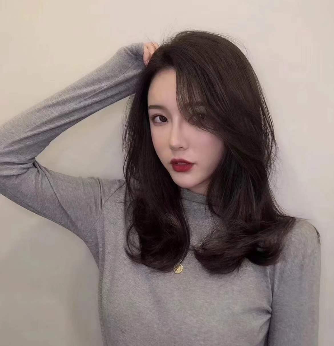 中短发烫发发型图片,中短发发型女2022新款