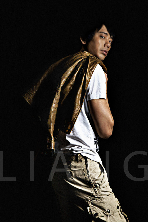 p>信(shin),本名苏见信,1971年5月14日出生于台湾省,中国台湾男歌手