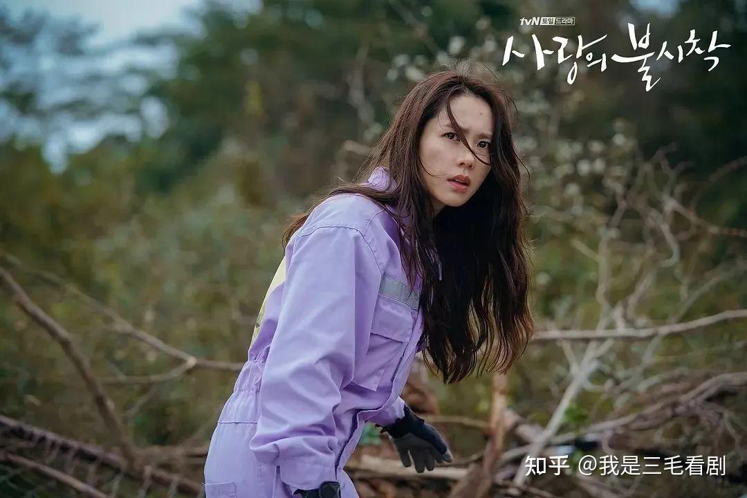 韩剧推荐tvn播出的爱情故事电视剧爱的迫降由玄彬和孙艺珍担任主演