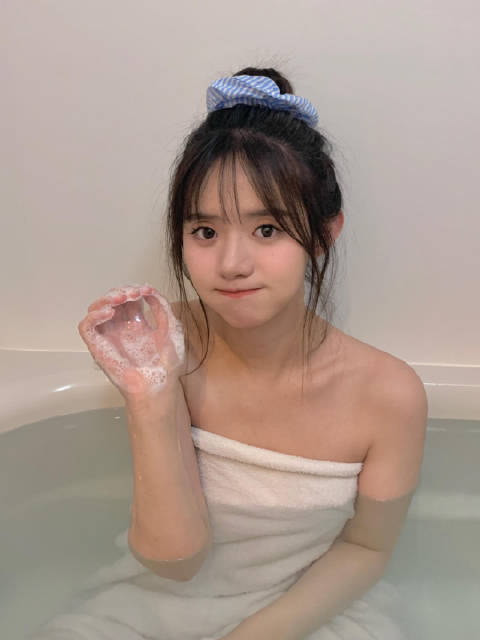 向全世界安利姜杉