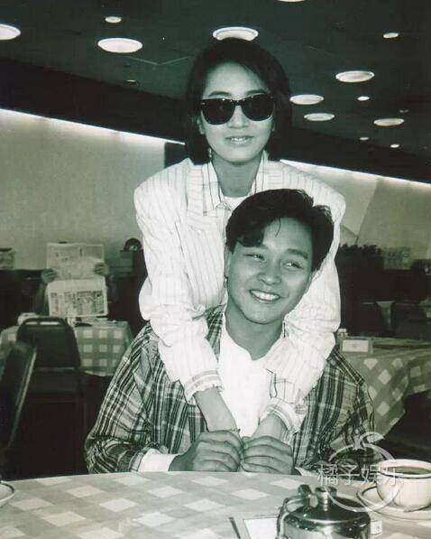 张国荣未曝光的老照片 12年了哥哥好像从未离开