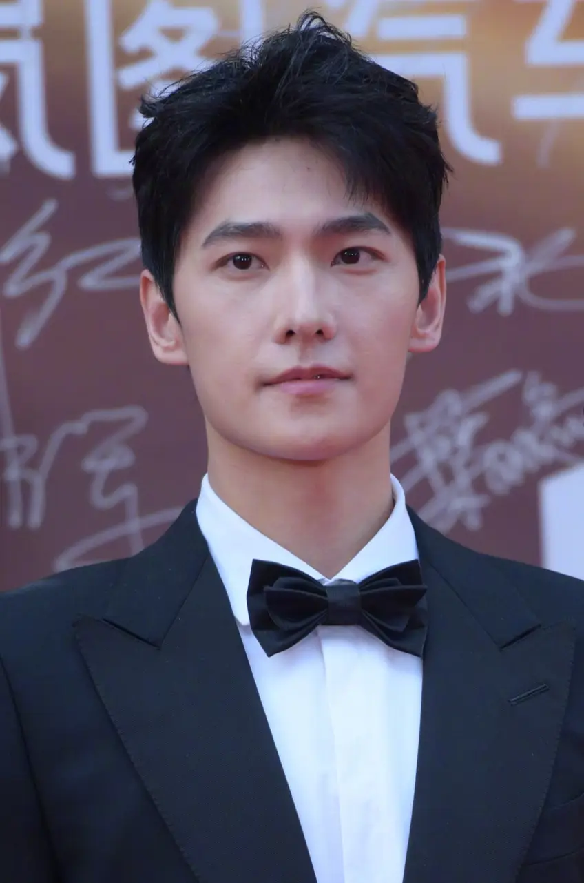 遍地是普男,苏有朋韩庚发福,王一博脸肿_状态_皮肤_女明星