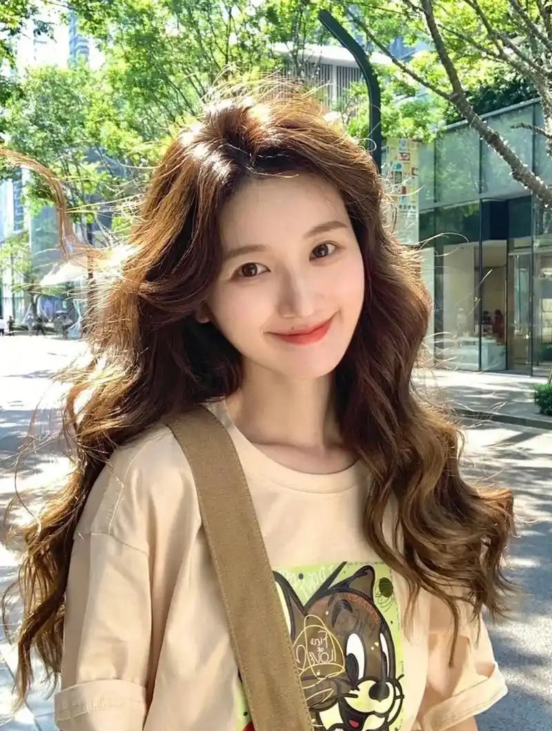 救命啊,烫了这卷发真的太好看了!圆脸方脸建议直接 - 抖音