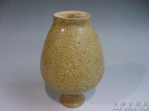 明早期哥窑金丝铁线小瓶一只