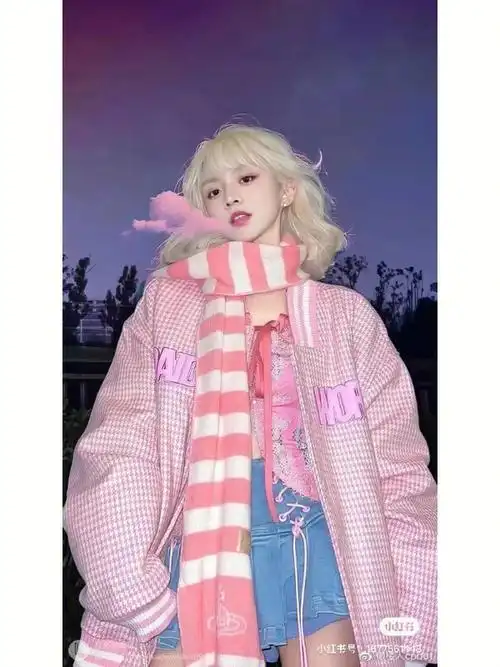 喜欢航航的粉丝快冒个泡#左航女装  #头像