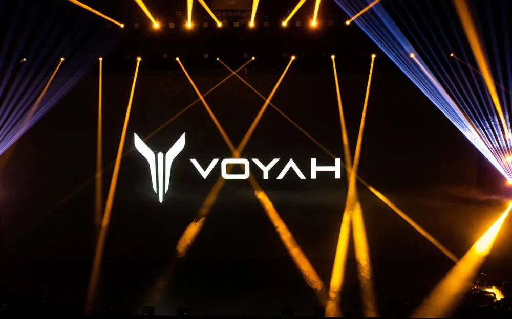 东风汽车发布岚图品牌战略,首款概念车voyah i-land江城亮相