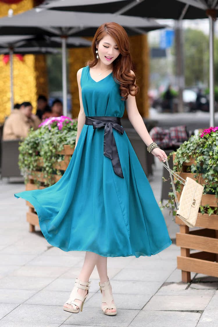 2013夏新款 韩版女装 波西米亚连衣裙 宽松大摆鸡心领长裙配腰带