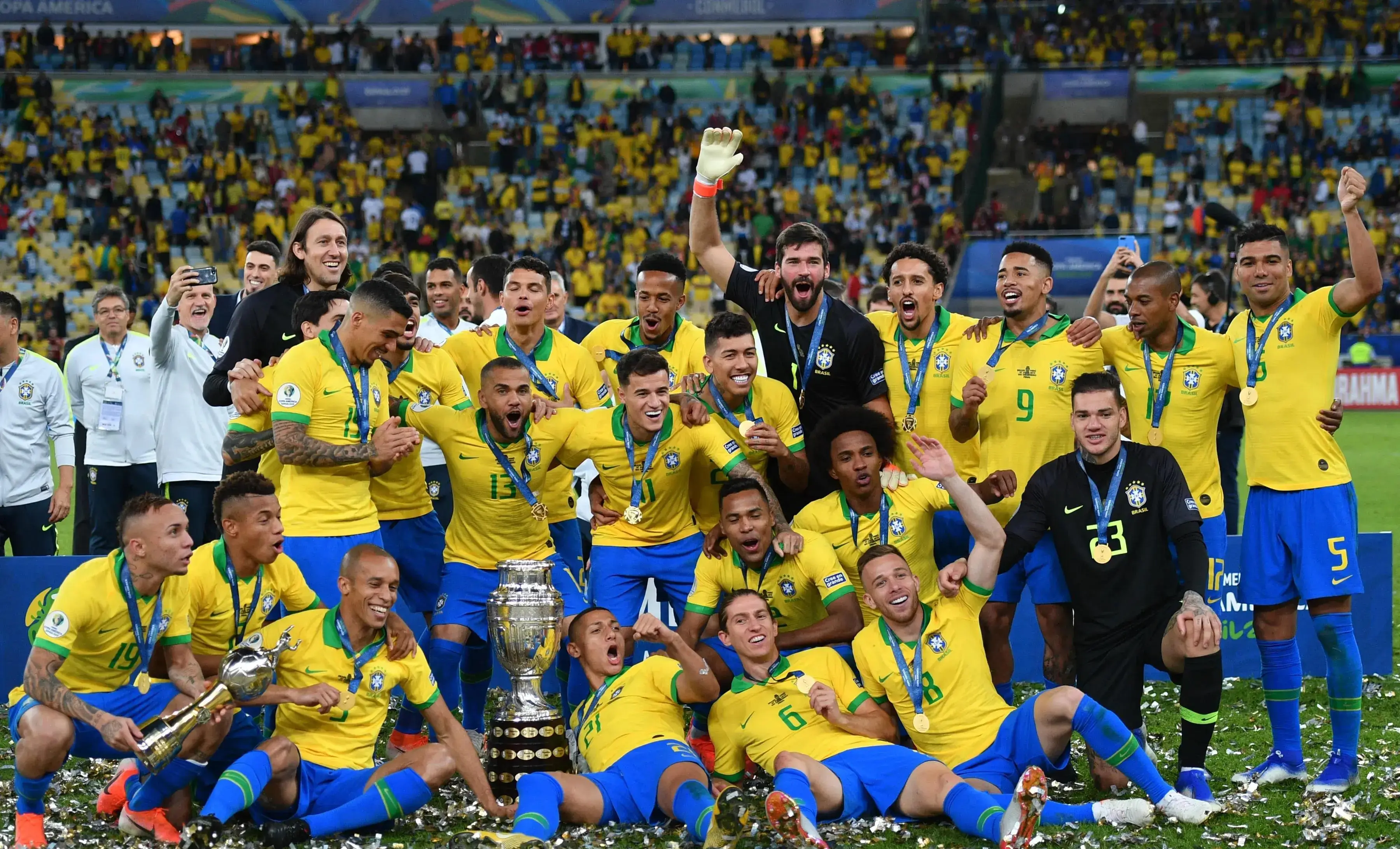 巴西足球以其创造力和攻势足球风格而闻名.