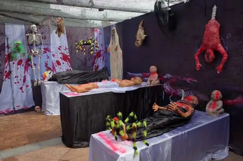 详细攻略成都欢乐谷万圣夜恐怖之旅