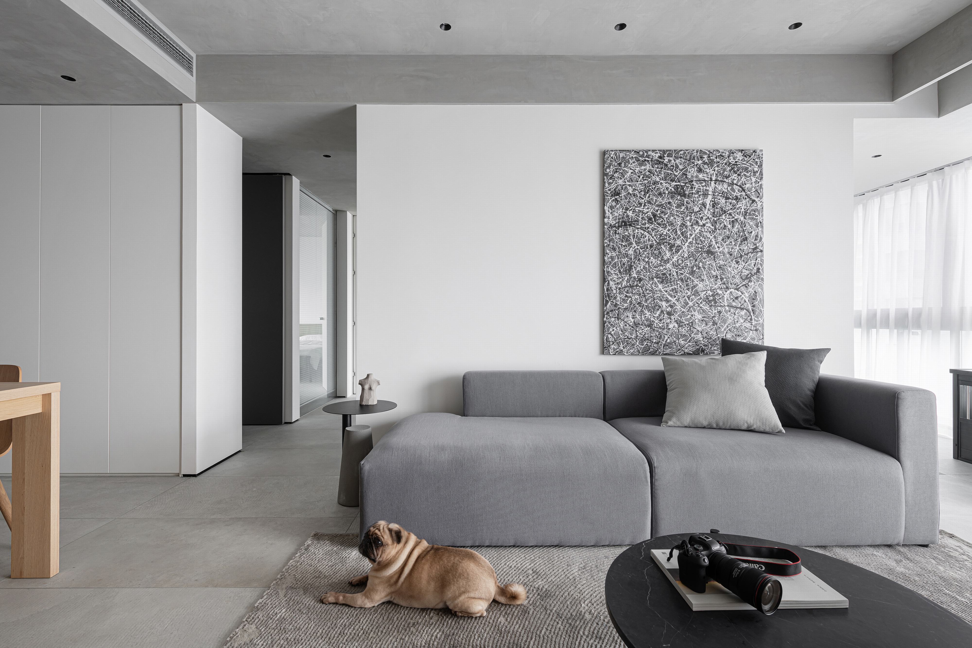 成都极简风装修设计,灰白与原木的碰撞,自然宽敞,极度舒适