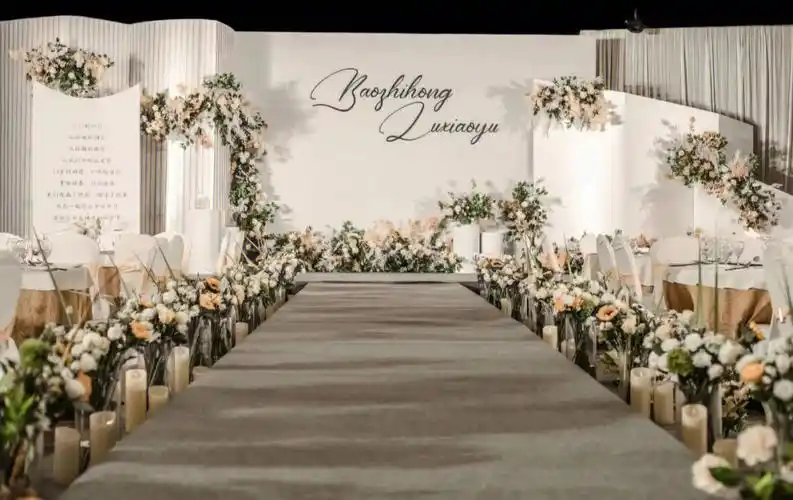 婚礼分享简约干净的婚礼布置