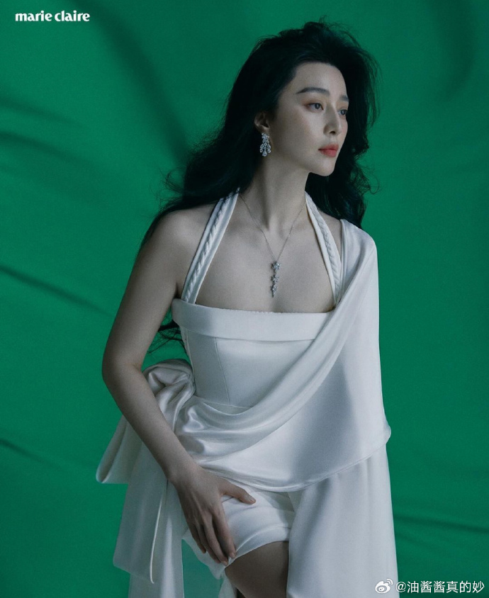 范冰冰绝美,但照片拍的很一般.