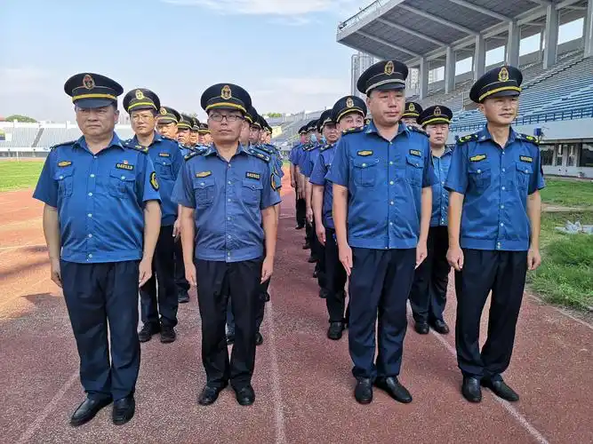 近百名交通运输综合行政执法人员展开岗位大练兵