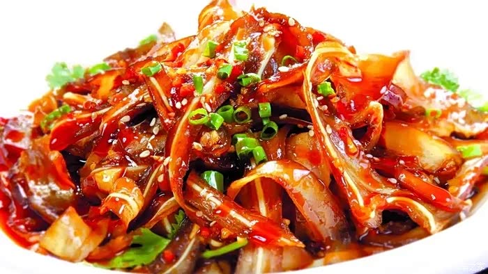 凉拌猪耳朵味道好极了