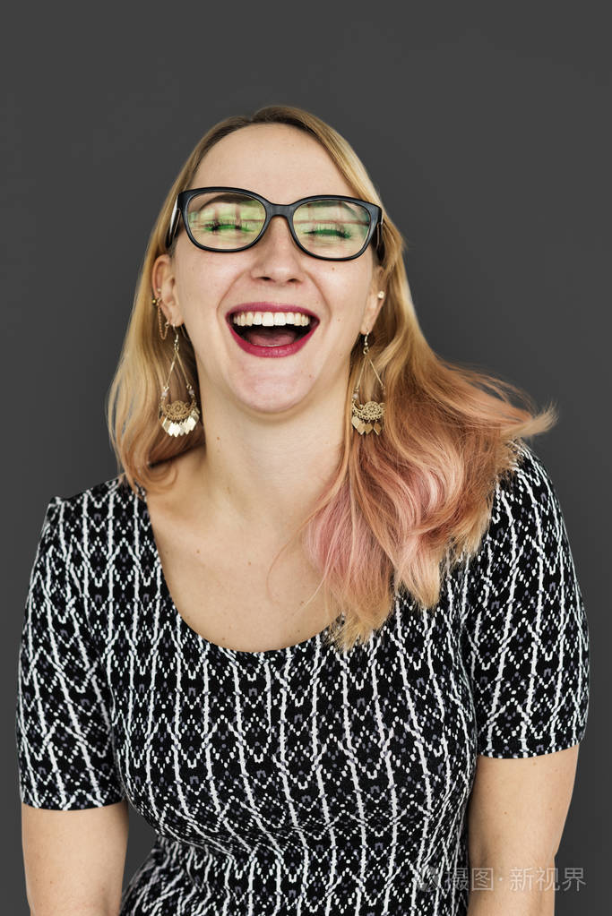 白种人金发碧眼美女