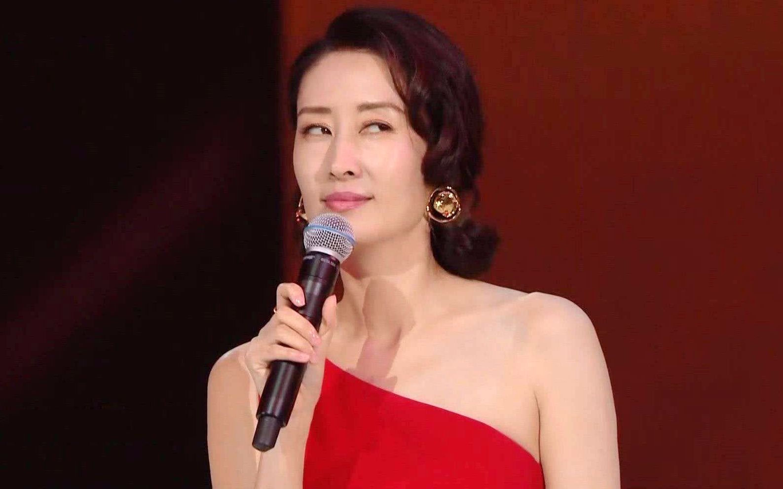 活动作品刘敏涛把红色高跟鞋唱收费了迷幻眼神太绝了网友醉了