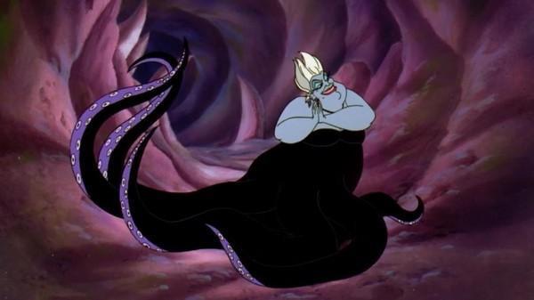 乌苏拉,用魔法与小美人鱼的声音做交易,最后却不守信用