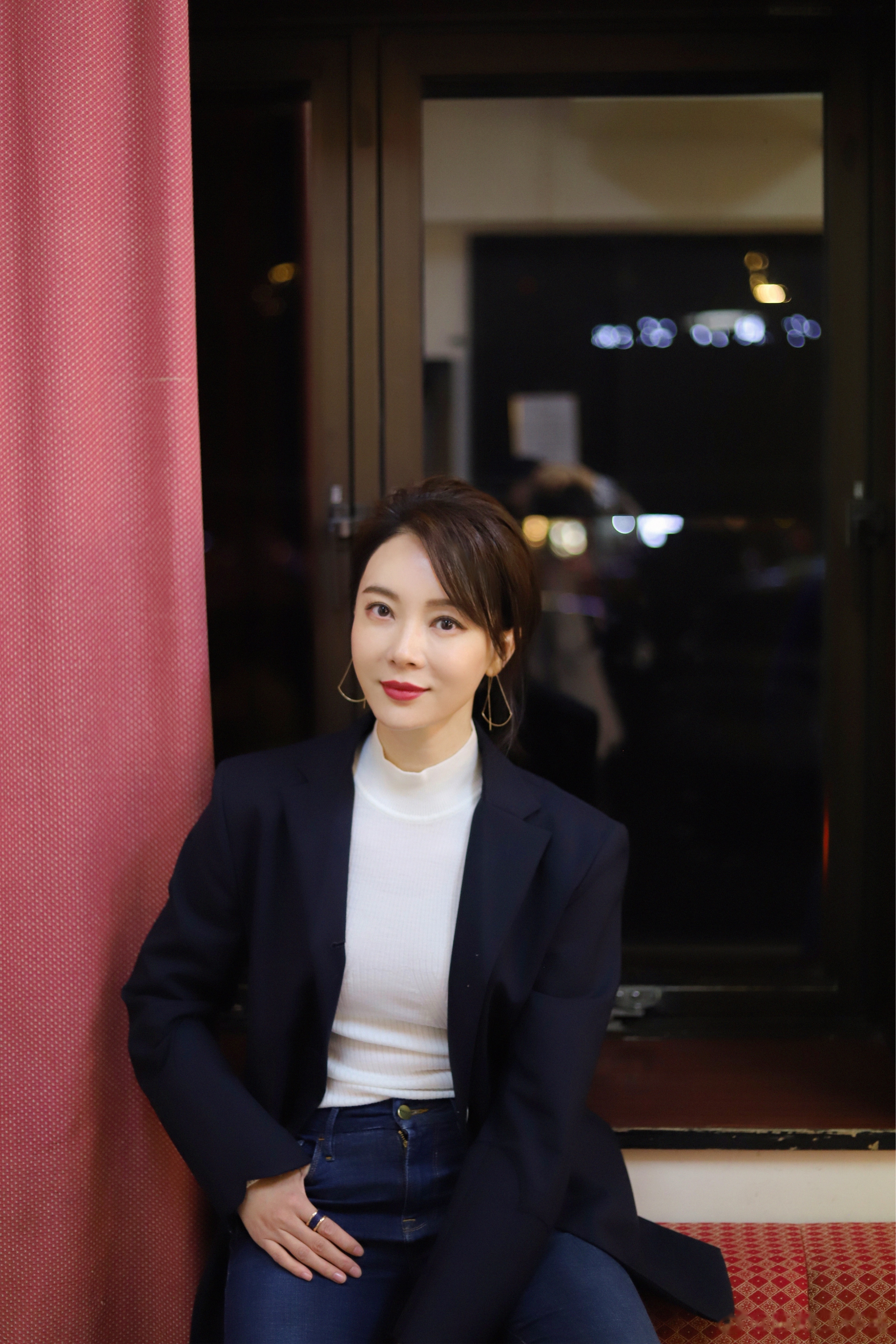 陈数音乐会look2来噜~   外套:shushutongstudio  内搭:ermanno