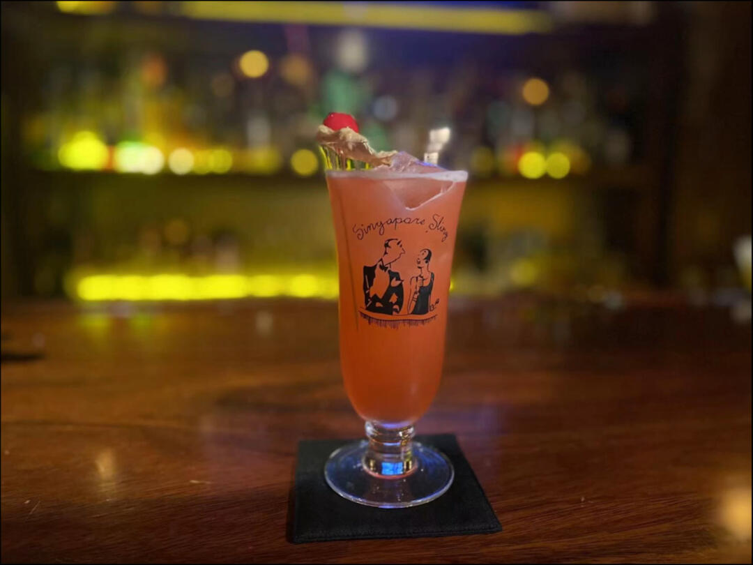 杀手-新加坡司令(singapore sling)一款酸酸甜甜深受女生欢迎的鸡尾酒