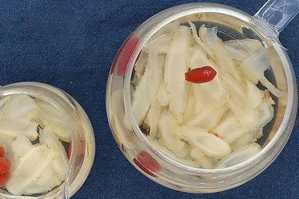 西洋参泡水喝的功效