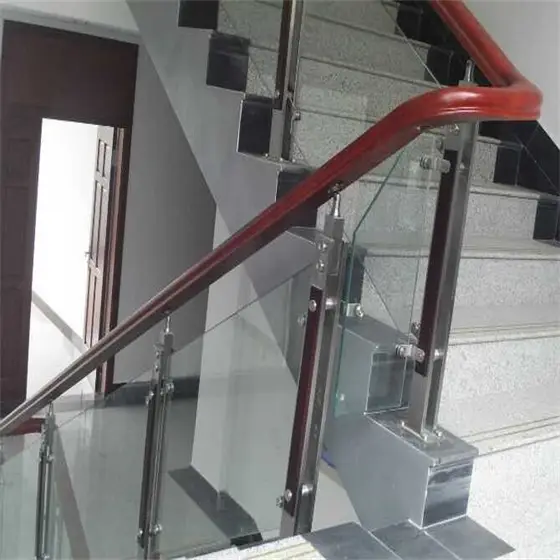 做实木楼梯扶手用什么木材好呢