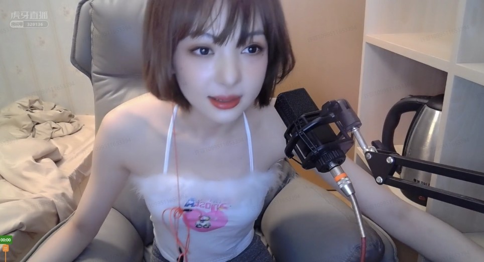 哈迪斯表白男生,张德美爆笑脸艺,不一样的德甲看虎牙!_腾讯新闻