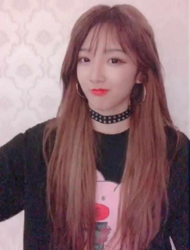 女装大佬藏鸡效果图有教程女装大佬藏鸡效果图动漫