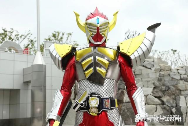 假面骑士铠武的变身腰带:战极驱动器介绍!绑定变身者的试验型!