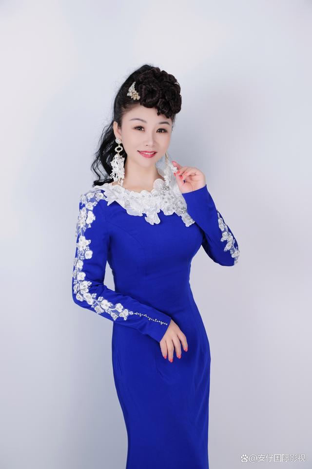 华语女歌手李琦新歌"美丽人生"原创歌曲全网上线