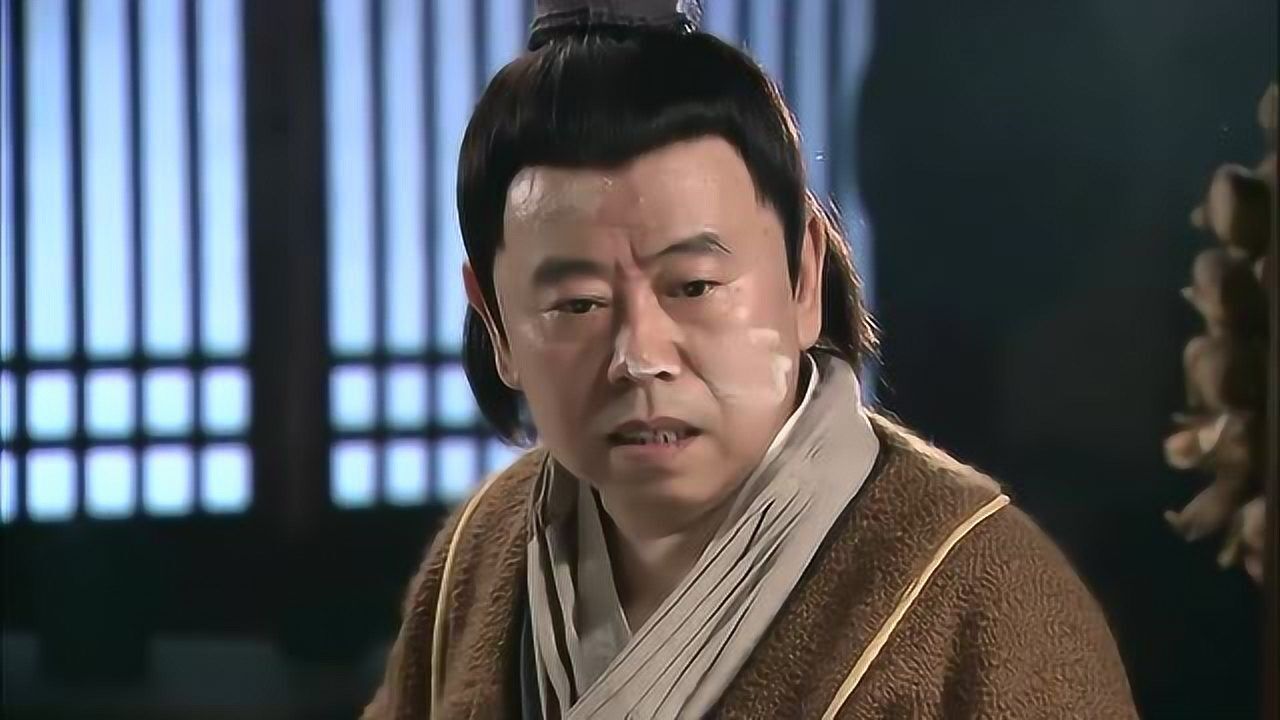 武松潘长江在厨房揉面团竟还要拉上武松拼命赚钱为弟弟娶媳妇