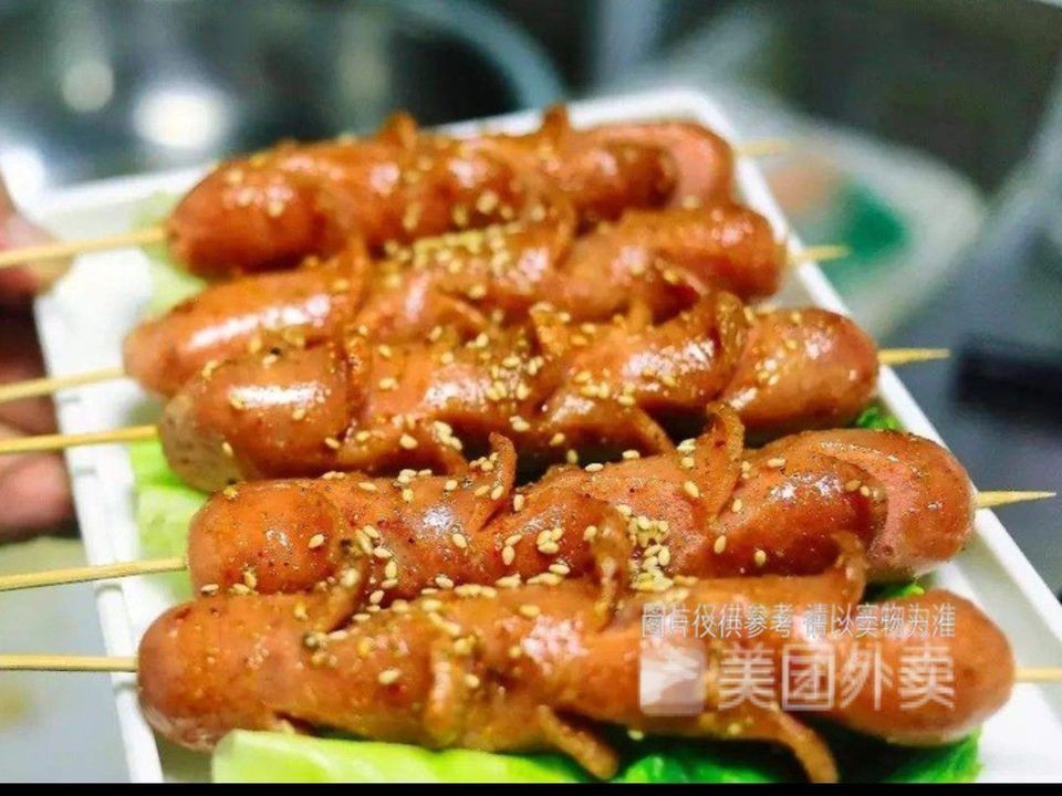 烤热狗图片