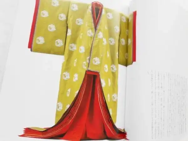 托代购买十二单衣的书