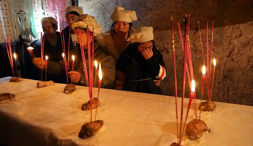 一组乡村葬礼(胆小慎入)