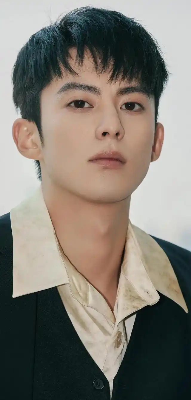 内娱男艺人颜值排名林更新18许凯15成毅第9刘学义第2谁能登顶