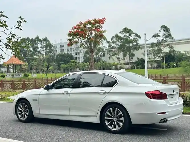 宝马5系2017款525li领先型.宝马5系 2017款 5 - 抖音