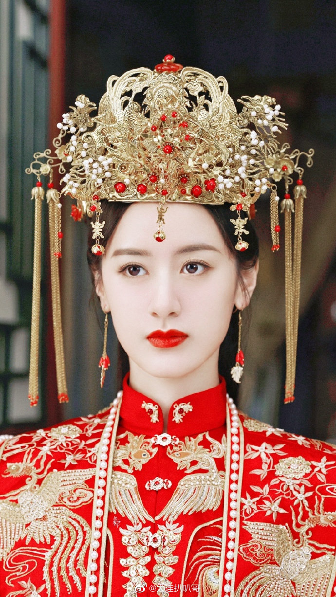 袁冰妍祝卿好刘泠大婚造型