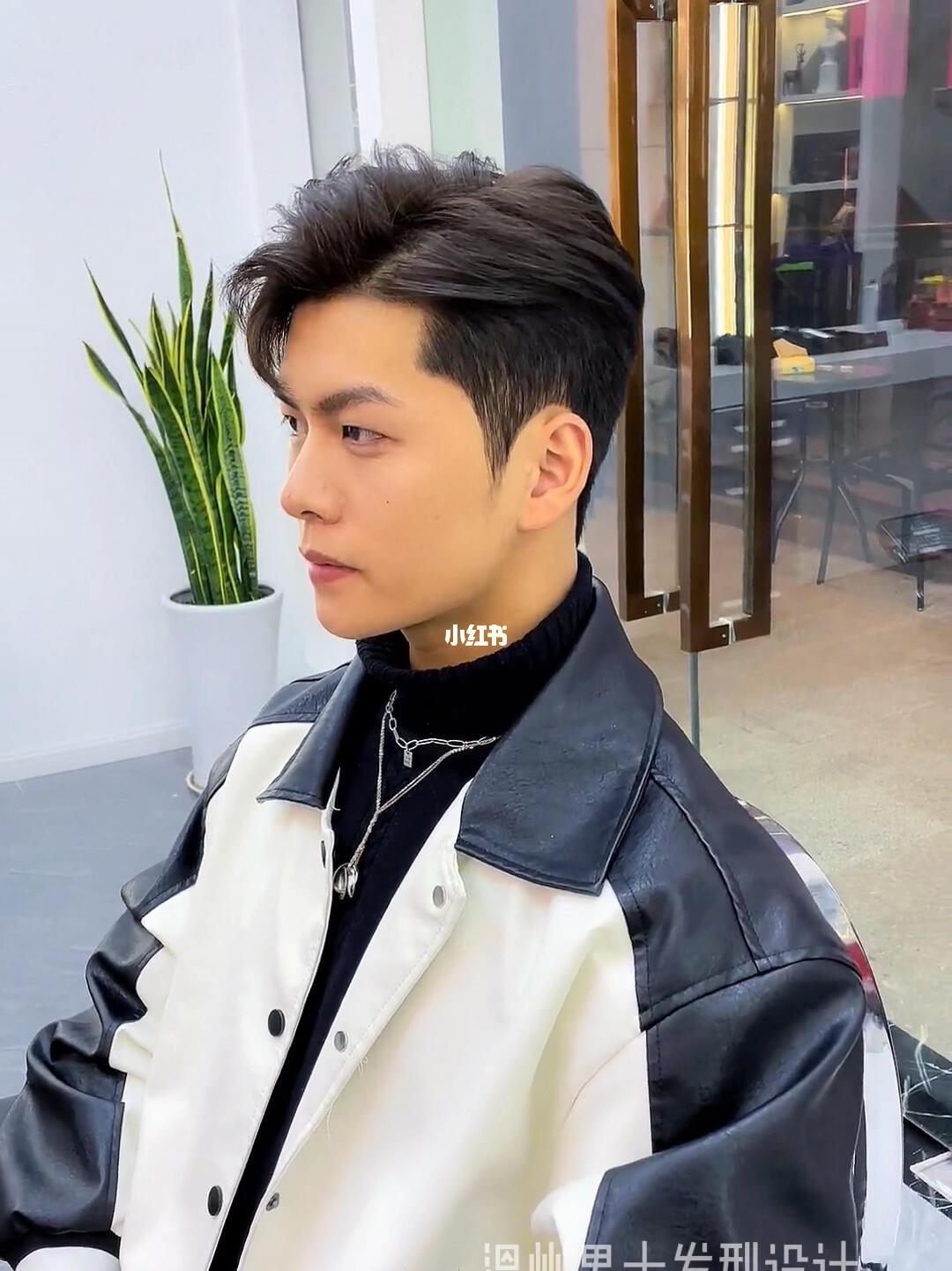 款气垫烫发型男生韩式发型男士气垫烫男士纹理烫男士钢夹烫适合脸型