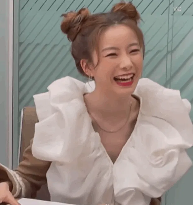 闪闪发光的你下集预告陈卓璇换造型了