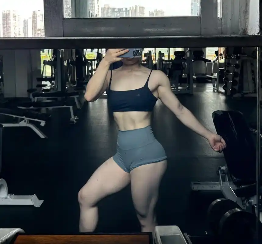 健身 肌肉女的夏天来了 - 抖音