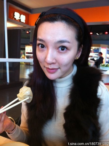 星尚花旦刘彦池"我和王励勤一见钟情"