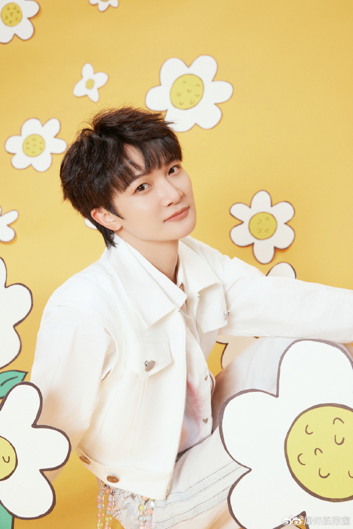 周深超话#玫瑰的故事情感主题曲mv##2024周深9.