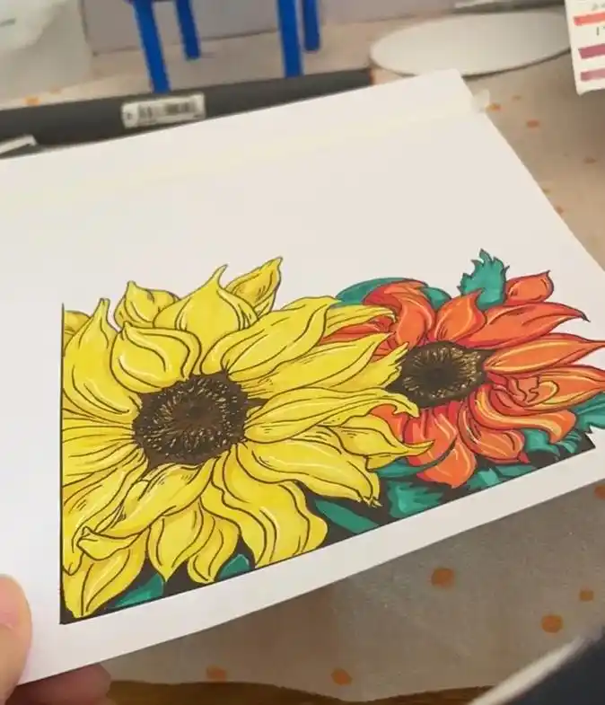 向日葵 #期待冬天的第一场雪 #临摹 #马克笔手绘 #精神 - 抖音