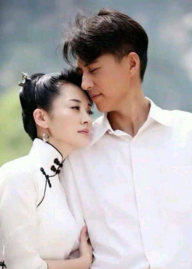 关系～由此不当看出,即使现在已经52岁的许晴依然妥妥称得上是男神