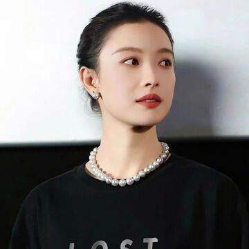 倪妮消失的她同款项链复古女高级感ins风简约气质亚克力珍珠颈链