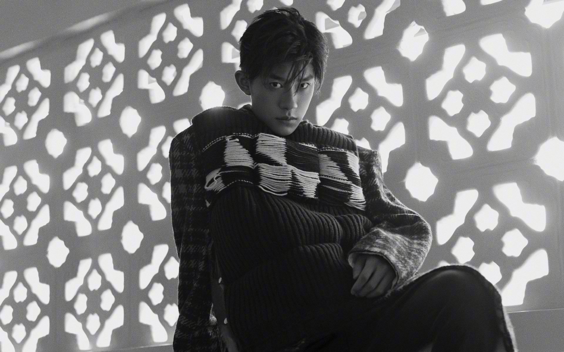 易烊千玺杂志封面写真高清壁纸高清大图预览1920x1200_大陆明星下载_