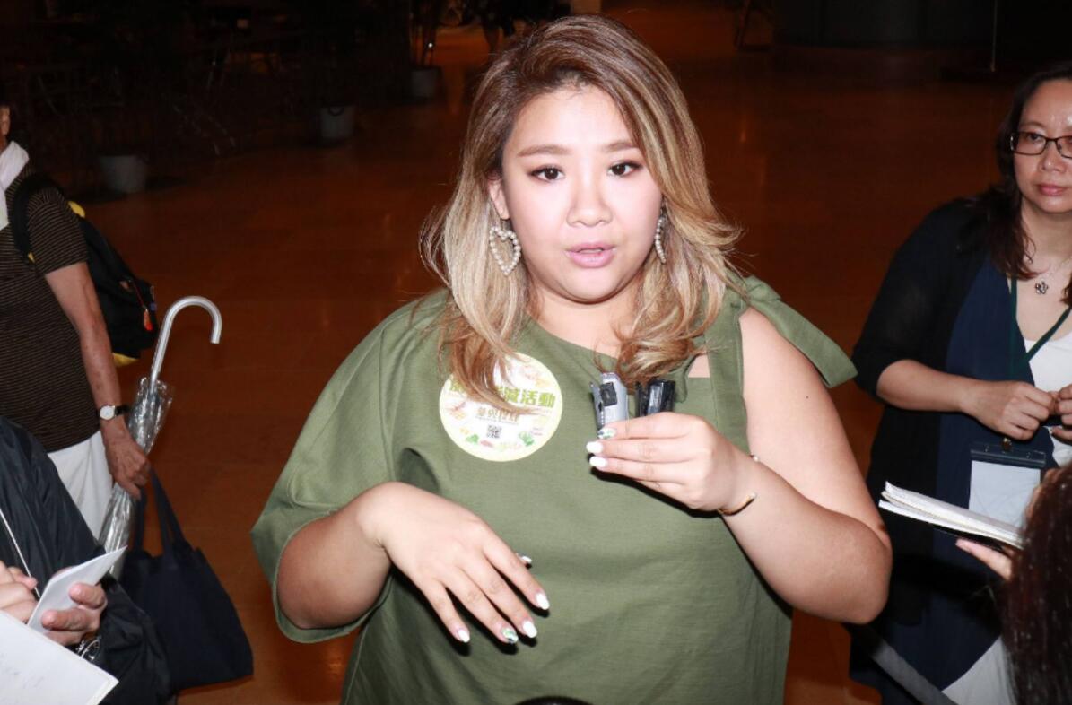 港媒曝郑欣宜失踪原因,疑与唱片公司意见不和,并没有真的生病