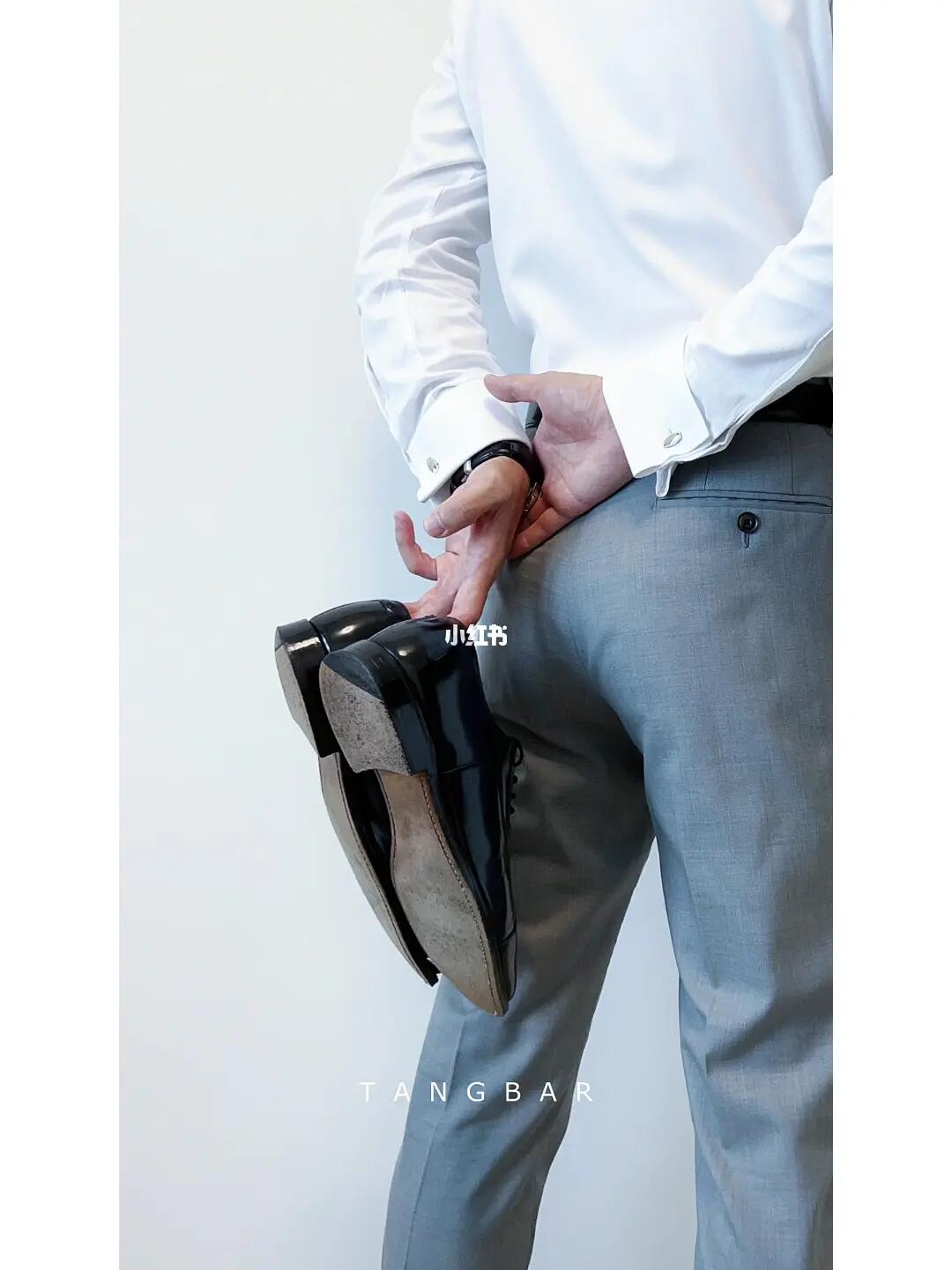 ootd有人喜欢穿白衬衫的大叔吗